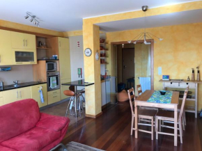 Lavra Sea & Sun Beach Apartment (up to 4 guests)